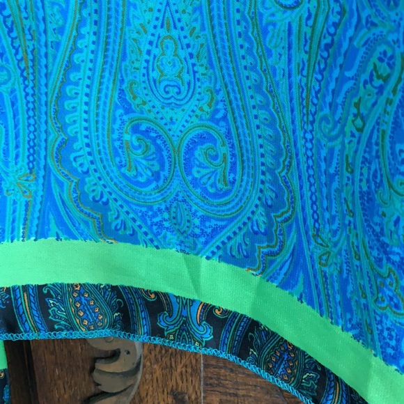 Casting elegant poncho - Picture 5 of 6